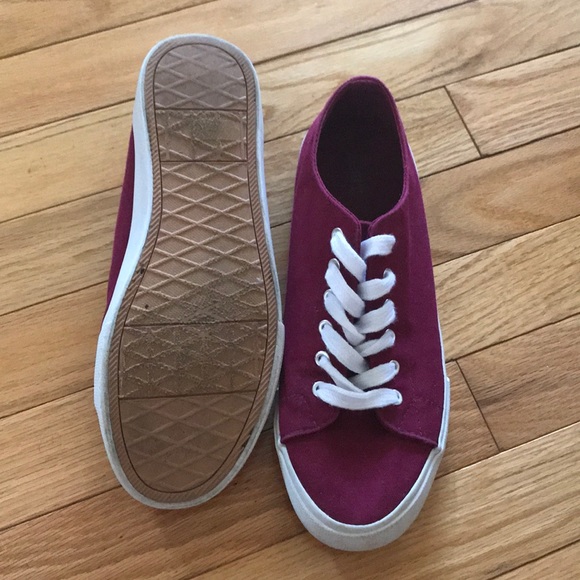 Forever 21 - Maroon canvas platform sneakers - Picture 2 of 3